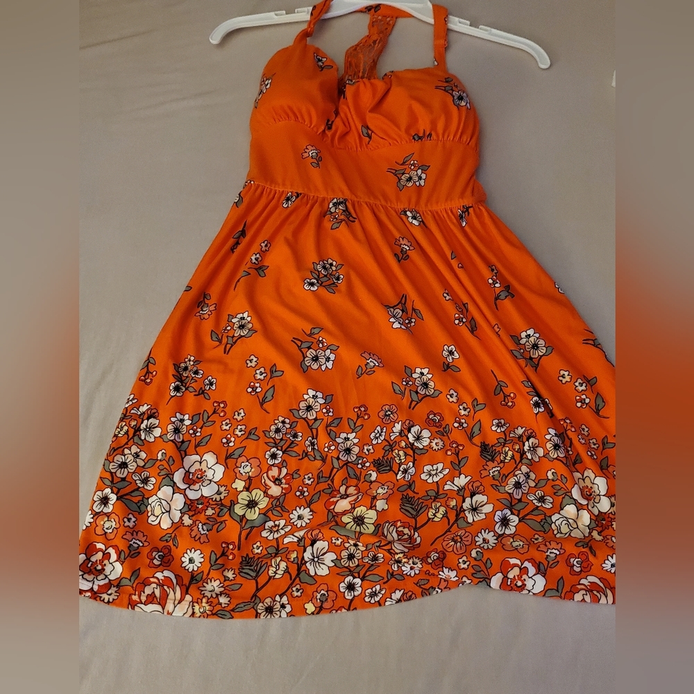 ☀️ Fit and flare mini sundress